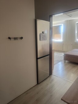 1izbový byt na prenájom v Nových Zámkoch - 12