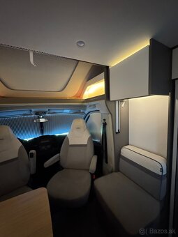 Prenájom autokaravanu exkluzívny LMC Tourer Lift H 730 G - 12