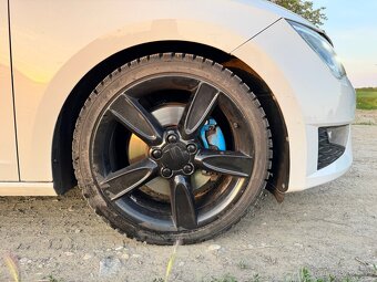 SÚRNE Predám Seat Leon 1,8 TSI FR ST DSG - 12