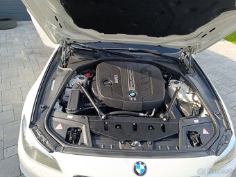 BMW rad 5 520d x Drive - 12