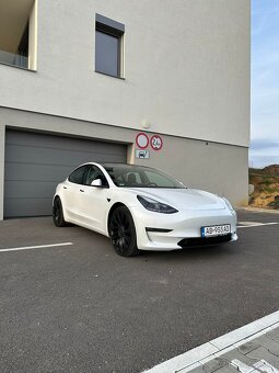 Tesla Model 3 Performance AWD 20" Enhanced AP - 12