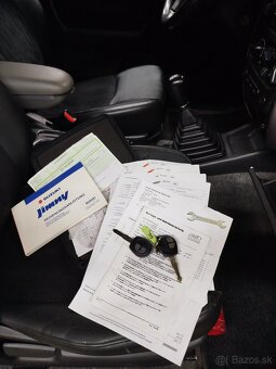 4x4 benzín Suzuki Jimny Špeciál - 12