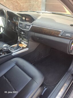 Mercedes-Benz E200 CDI - 12