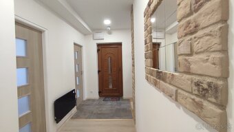 KIADÓ- 3 szobás lakás Veľké Dvorníkyban (Búslak része) - 12