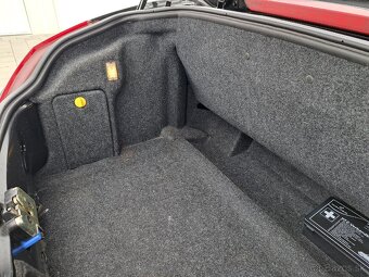 Ford Streetka 1,6 Elegance - 12