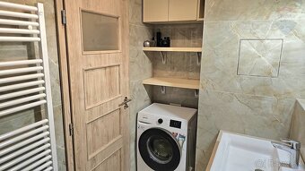 Predaj 2 izbový byt 48.6 m2, 3p. s balkónom a skladom, Rivie - 12
