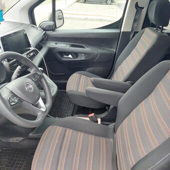 Opel Combo Life, 1,2 benzin , 9/2018 - 12