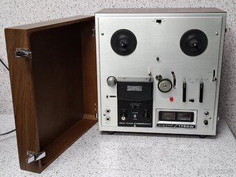 AKAI 1720W / REEL TO REEL / FOUR TRACK STEREOPHONIC - 12