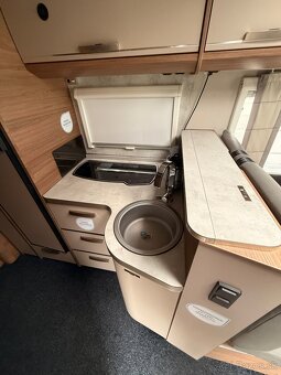 Knaus Live I 700 MEG - 12