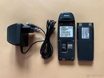 Nokia 6310 a Nokia 6310i - 12