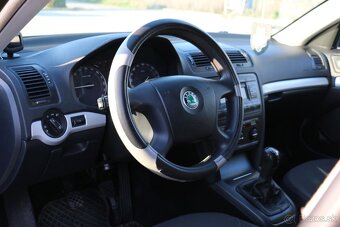 Škoda Octavia 1.9 TDI Ambiente - 12