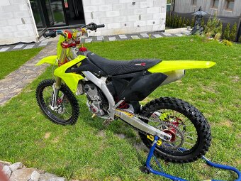 Suzuki RM-Z 250 2012 – Žihadlo na dvoch kolesách - 12