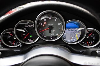 Porsche Panamera 2013 - 12