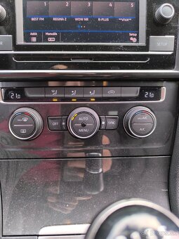 Volkswagen Golf 7 1.5 - 12