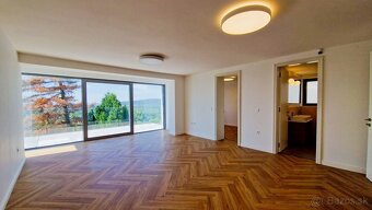 Rent a new luxury villa, 4 floors, Palisády near Bratislava  - 12