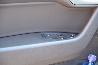 Volkswagen Touareg 3.0 TDI 170kw, AT/8 - 12