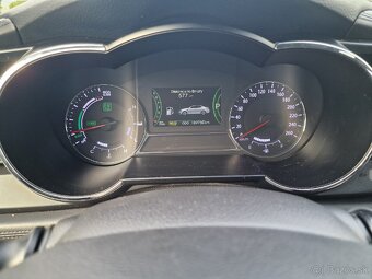 KIA Optima Hybrid 2.0 - AT/6 - 12