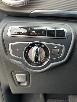 Mercedes Benz V250 - 12
