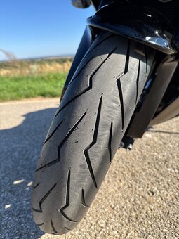 Honda CBR 600 RR (2007) Facelift - 12