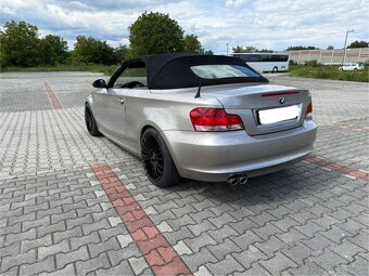 Bmw 125i E88 - 12