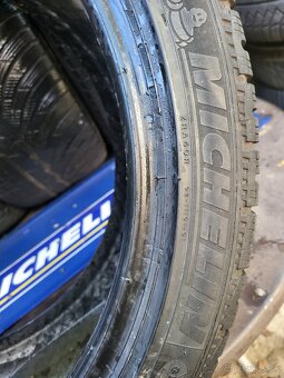 255/40 R19 Michelin zimne pneumatiky - 12