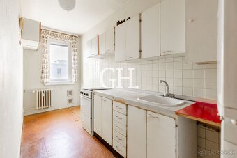 MAGURSKÁ - Staré mesto - priestranný 2 izbový byt (56 m²) -  - 12