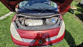 Renault Megane Scenic 1.6 Benzín - 12