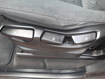 Predám BMW X5 E53 - 12