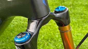 Sworks - 12