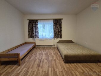 3-izbový RD na 34-árovom pozemku v Šarovciach - 12