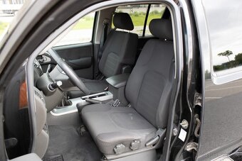 Nissan Pathfinder 2.5 dCi XE - 12