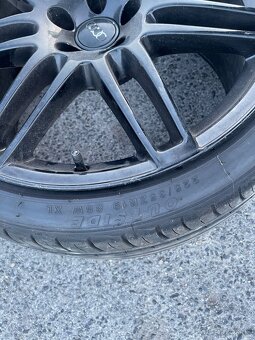 225/35R19 5x112 - 12