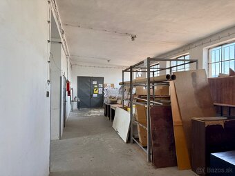 Dvojpodlažný sklad + kotolňa + pozemky Prievidza - 12