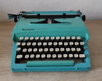 Funkčný písací stroj Remington TenForty - 12