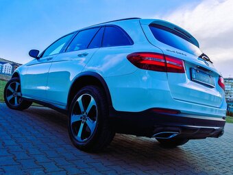MERCEDES-BENZ GLC 250 D 4MATIC -EXCLUSIVE-SLOVENSKE-NADHERNE - 12
