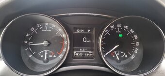 Škoda Superb Combi 2.0 Tdi 125kw Dsg F1 - 12