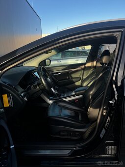 Predám Hyundai i40CRDI 1.7 - 12