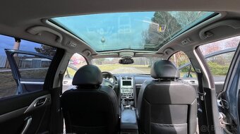 Peugeot 407SW 2,0HDi 100kW M6 - 12