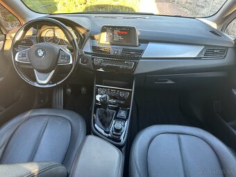 2017 BMW 216d - 12