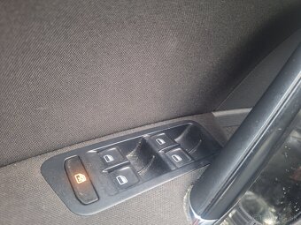 VW GOLF 7 1.6TDI 81 KW - 12