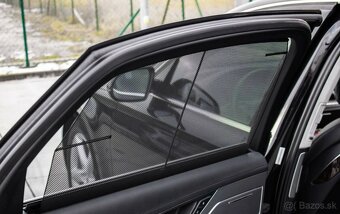 AUDI   A  8 LONG - 12