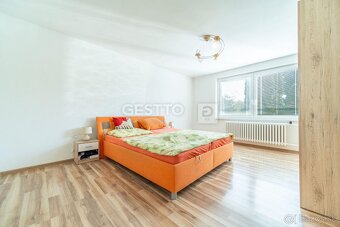 GESTTO | 5-IZBOVÝ RD NA PREDAJ | HRNČIAROVCE NAD PARNOU | 10 - 12