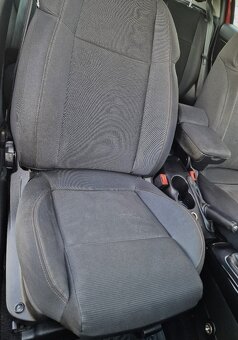 Alfa Romeo Giulietta Gulietta 1.6 JTD Distinctive 77KW M6 SR - 12