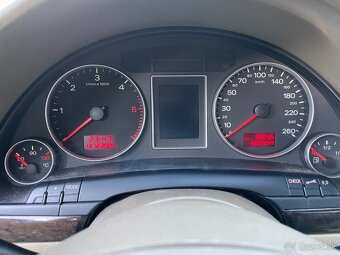 Audi a4b7 avant - 12