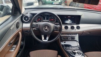 Mercedes-Benz E trieda Sedan 220d 4MATIC Avantgarde - 12