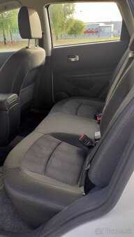 Nissan quashqai 4 x 4 , 2.0 dci - 12