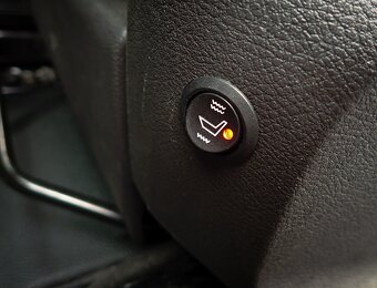 FORD TRANSIT COURIER 1.5TDCi 2020 - EURO6 - 2 miestne - - 12