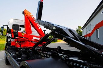 MERCEDES 1622 NOVÝ HÁKOVÝ NOSIČ KONTAJNEROV HYDRAULICKÁ RUKA - 12