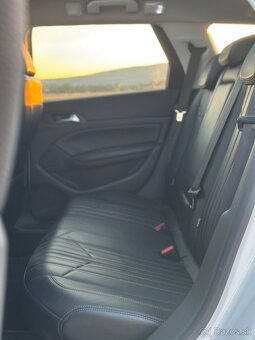 Peugeot 308 T9 2.0 BlueHDi 110kw Automat - 12