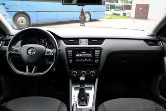 Škoda Octavia Combi 1.4 TSI Elegance DSG - 12
